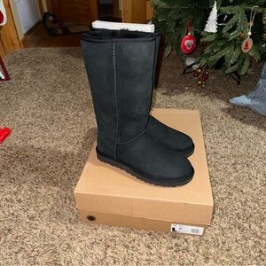 UGG CLASSIC TALL II BLACK SUEDE SHEEPSKIN WOMEN'S BOOTS SIZE US 10 UK 8 NEW